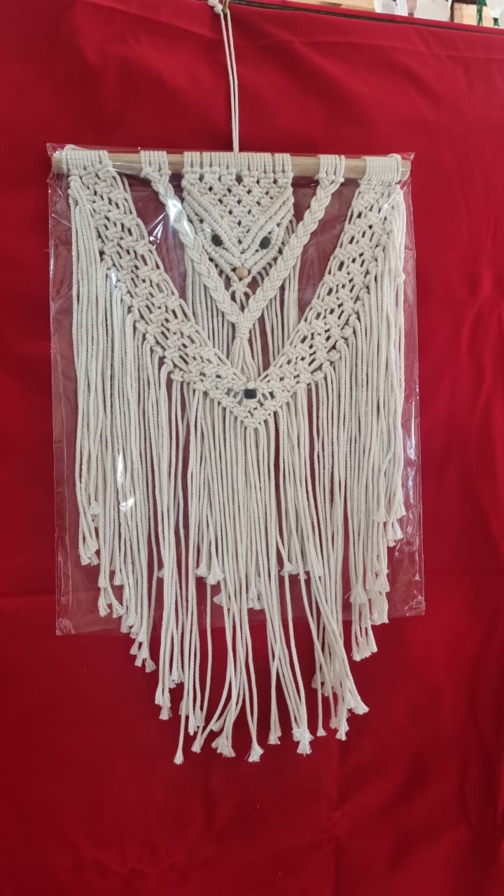 Handmade macrame wall hanging with owl motif and fringe, 40 cm wide cotton décor