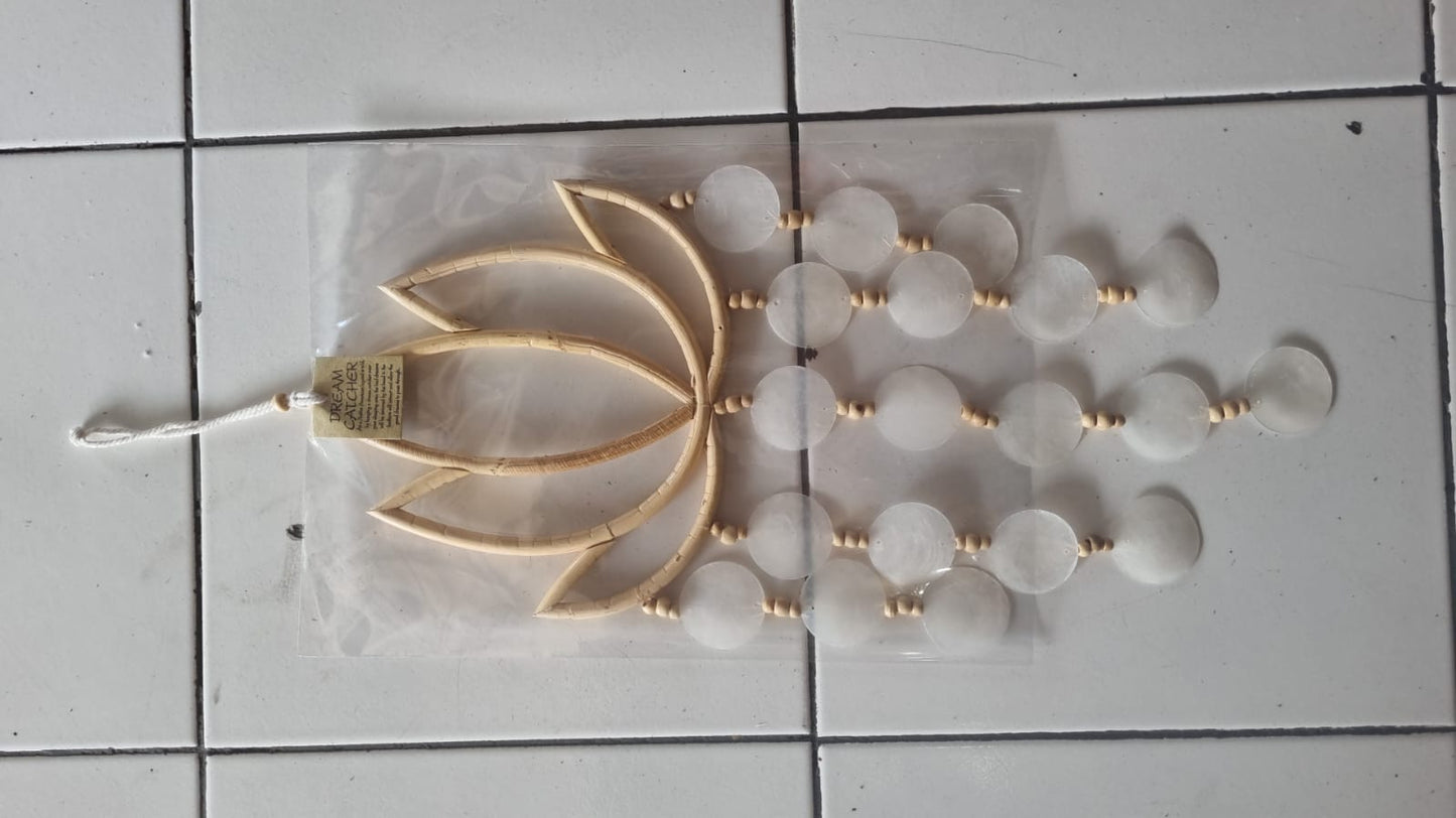 Lotus flower dreamcatcher made of rattan and hanging capiz shells – 22cm handmade wall decor in white or rainbow color