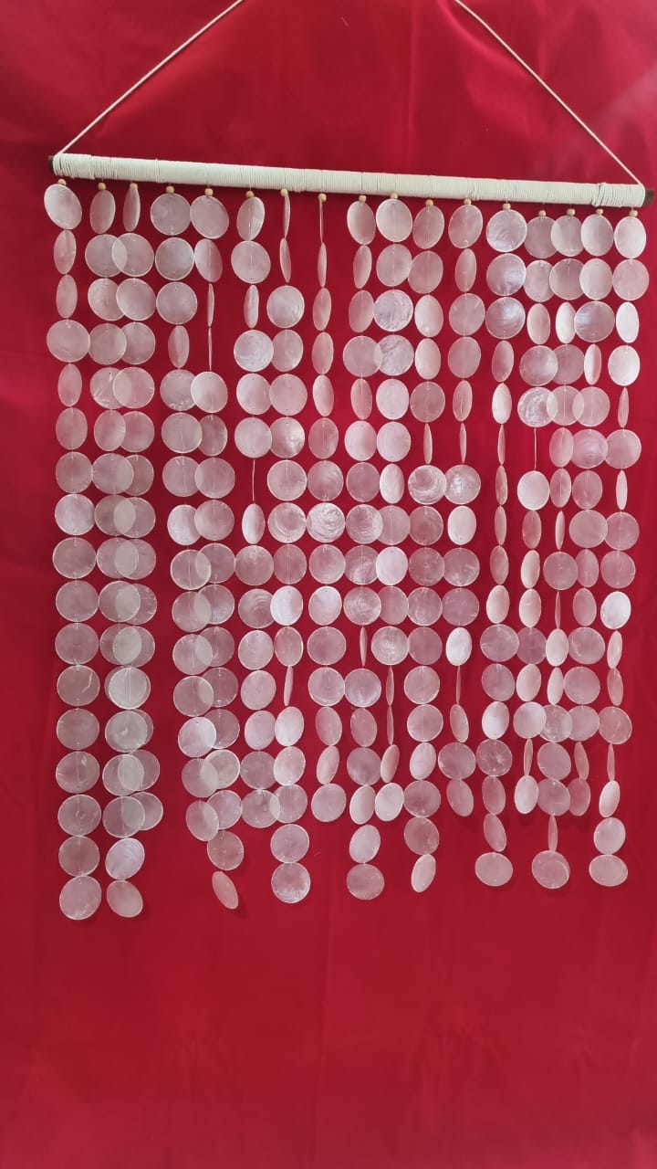 Coastal-style handmade capiz shell wall hanging, 70x100cm (27.5"x39.3"), natural shells on wooden rod for home and event décor