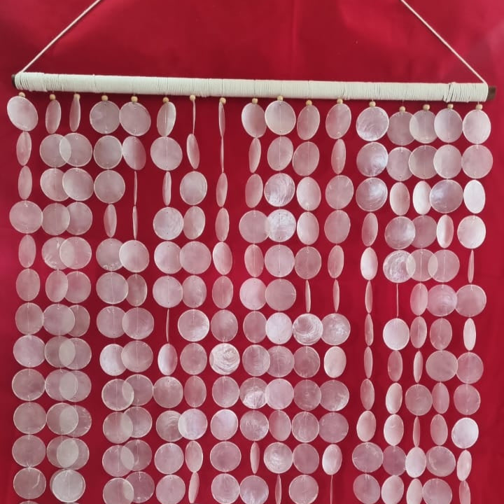 Coastal-style handmade capiz shell wall hanging, 70x100cm (27.5"x39.3"), natural shells on wooden rod for home and event décor