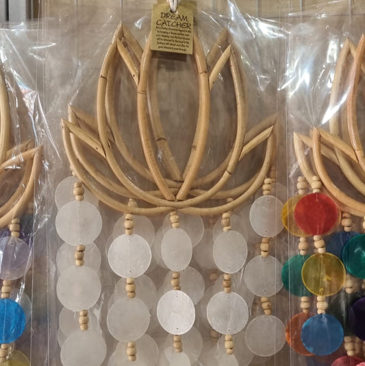 Lotus flower dreamcatcher made of rattan and hanging capiz shells – 22cm handmade wall decor in white or rainbow color

