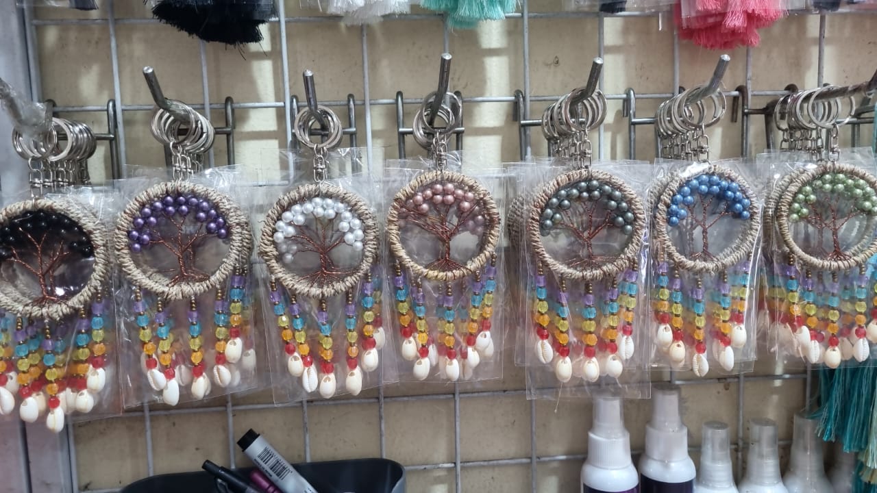 Boho dreamcatcher keychain handmade with cowrie shells, rainbow beads, and agel fiber – rustic Tree of Life charm 6cm