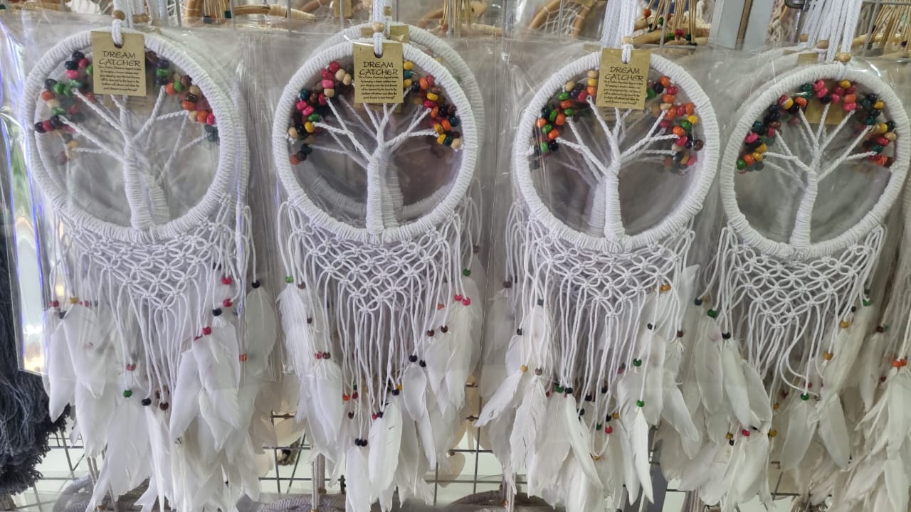 Large handmade Tree of Life dreamcatcher 16cm with cotton cord, wood beads, and white feathers – bohemian wall hanging décor