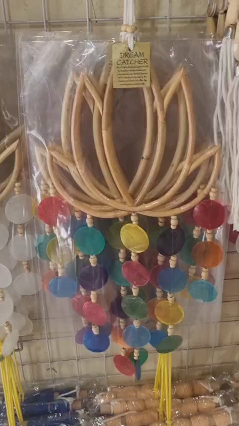 Lotus flower dreamcatcher made of rattan and hanging capiz shells – 22cm handmade wall decor in white or rainbow color

