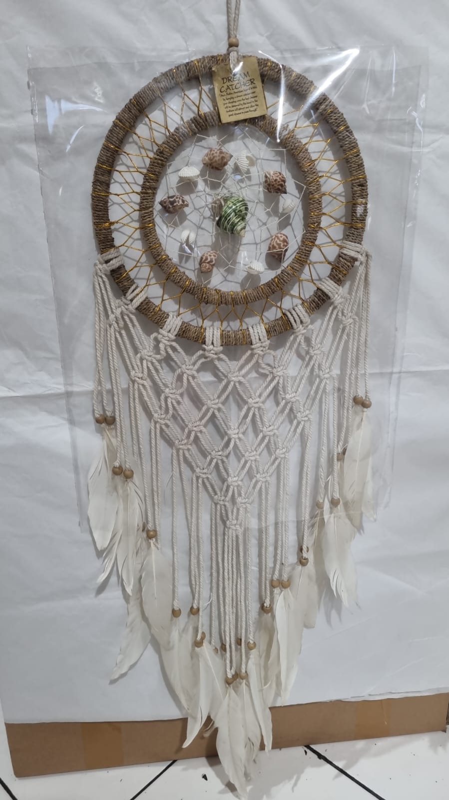 Large boho dreamcatcher with agel wrapped hoop, macrame knots, white feathers, and sea shell decor – 25cm handmade coastal wall hanging

